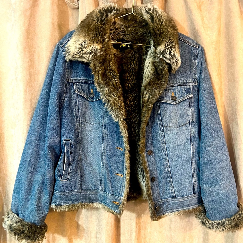 Fabio women’s faux fur jean jacket size large